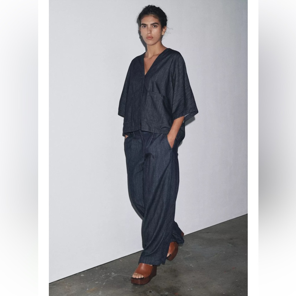 Zara NWT Relaxed Denim Shirt size M